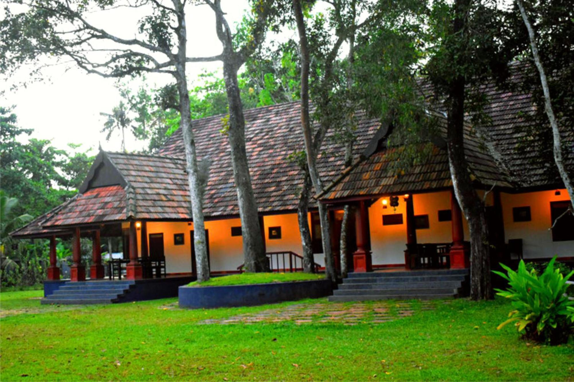 Marari Beach Palace Mararikulam Eksteriør billede