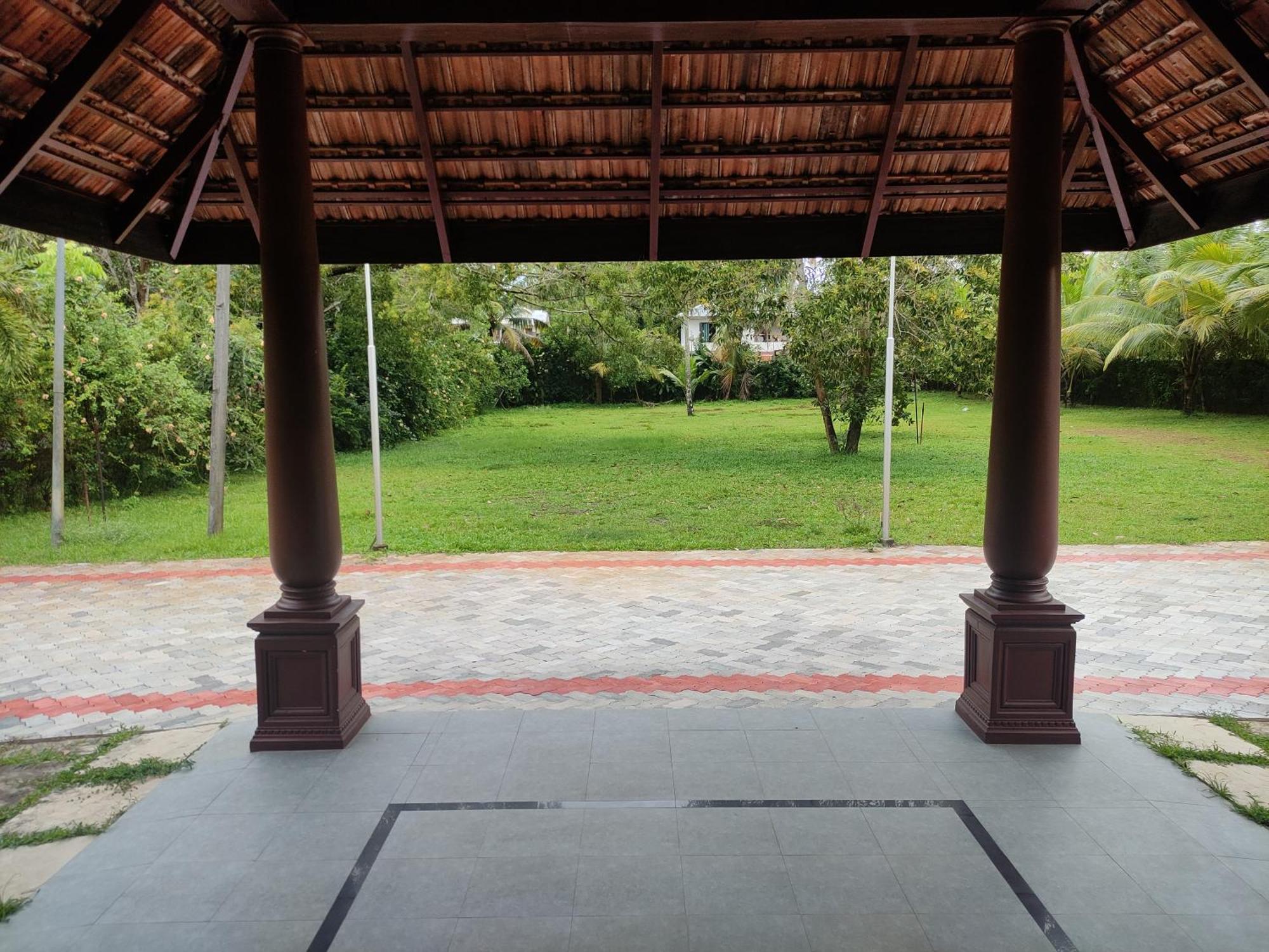 Marari Beach Palace Mararikulam Eksteriør billede